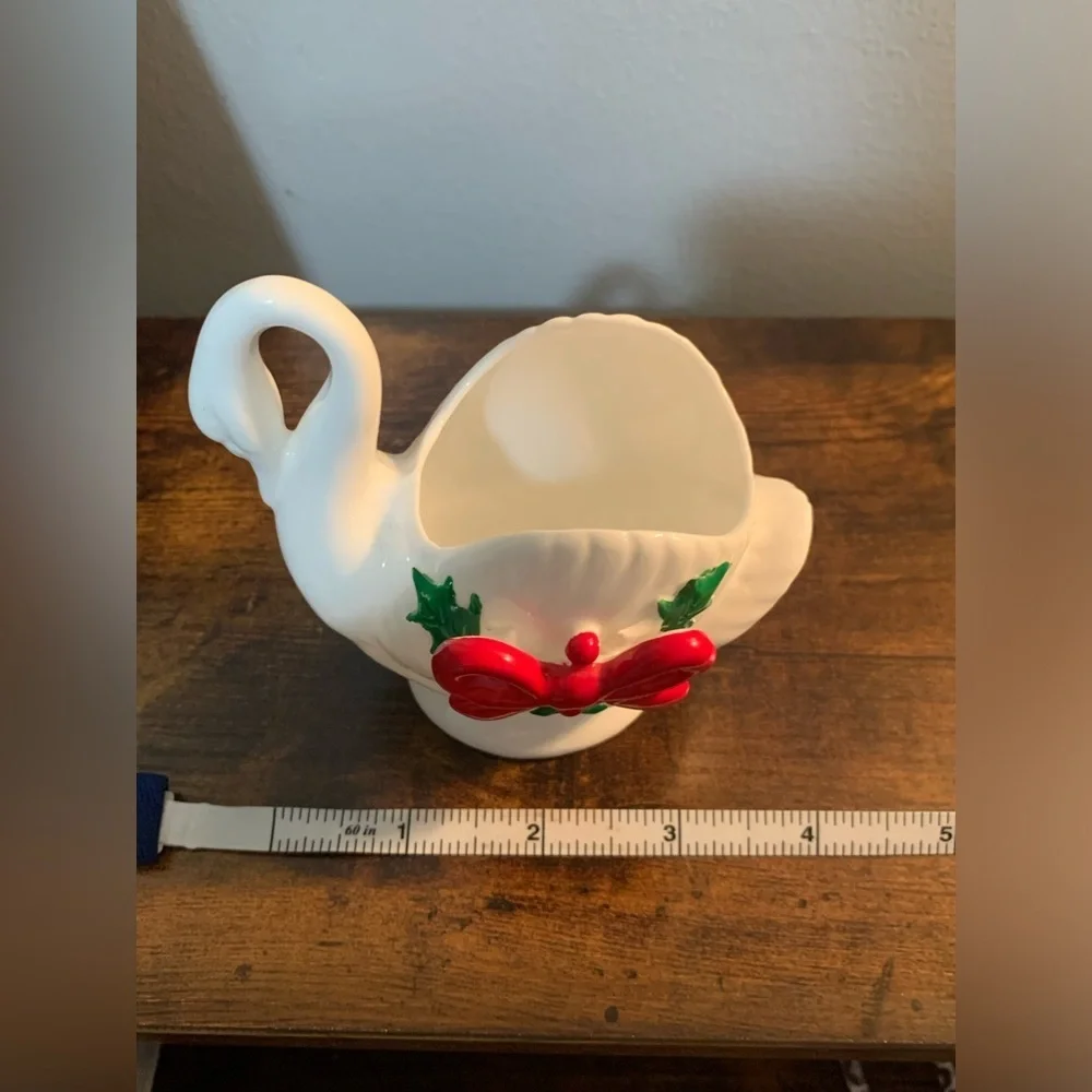 Christmas Goose With Bow And Holly And Tray Set - Picture 9 of 12